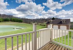 อื่นๆ 7 Game Room & On-site Pond: Laurelville Retreat!