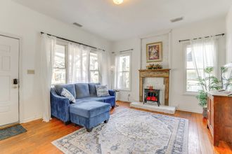 Lainnya 4 Steps to Shops & Eats: Decatur Home w/ Large Yard