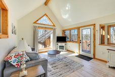 其他 Hike & Fish: Outdoor Retreat Near Trails