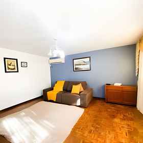 Room1Casa 3 suites 1 quarto piscina AC 10 Hos,伊瓜苏市公寓