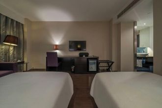 Others 4 Orange Hotel (Shanghai Zhenru Subway Station)