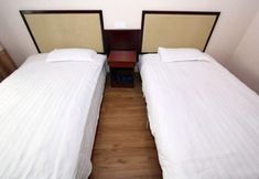 Others 5 Lianyungang Military Music Hotel (Lianyungang High-speed Railway Station Square Store)