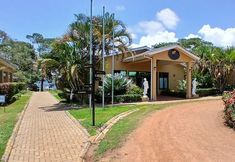 Others 2 Explorer Resort & Marina