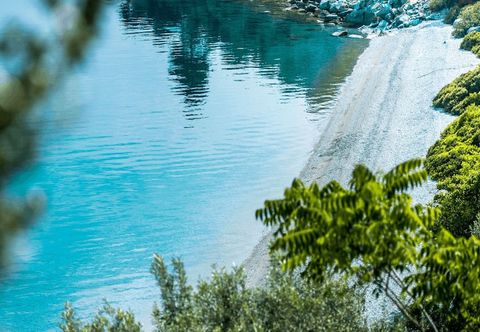 其他 Penelope's Blue