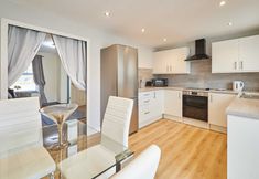 Others 2 Host Stay Venture Park Villas