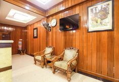 อื่นๆ 3 Fabhotel Nk Courtyard