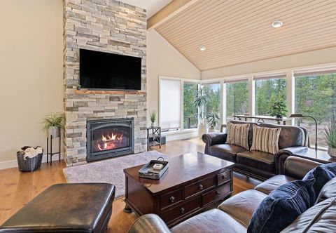 Others 20 Aspen Lane 5 Bedroom Home