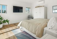 Others 2 Rise Suites Oceanside