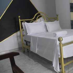 Room 1 ション ヴィラ, ガンパハ地区 ホテル