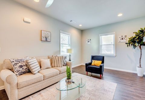 其他 3 Mi to Downtown Atlanta: Bright & Modern Home!