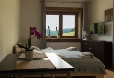 Lainnya 2 Lipowe Wzgórze