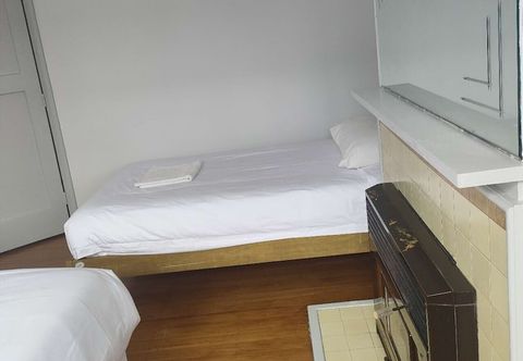 Others 3 Bedroom House