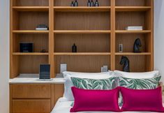 Others 6 Luxury City View Apartment in London