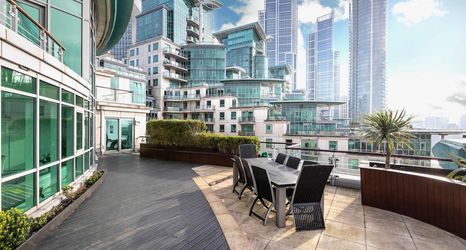 Others 2 The English Rose Luxury 3 bed With Private Terrace - by Out of Office Lifestyle