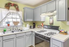 อื่นๆ 6 Half-mi to Pool & Golf: Atlanta Home w/ Veranda!