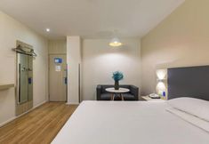 Others 3 HanTing Hotel (Xiamen Zhongshan Road Pedestrian Street Datong Road)