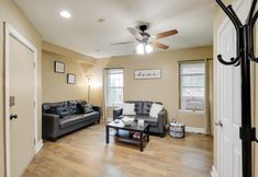 Others 6 1 Mi to Dtwn Wilmington: Convenient + Cozy Home!