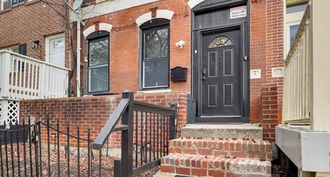 Others 2 1 Mi to Dtwn Wilmington: Convenient + Cozy Home!