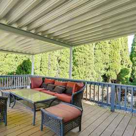 Interior 1 Fish, Swim & Hike: Waterfront Home in Longview!, Khách sạn Washington