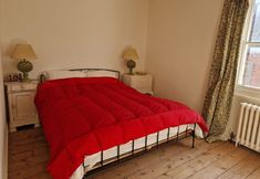 Others 6 Edinburgh House