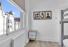 Others 6 City Chic Townhouse By My Getaways