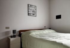 Others 2 Holiday Apartment With Pool Near the Beach