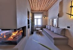 Others 7 Simurg Cave House