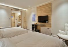 Others 2 HanTing Premium Hotel (Nanjing Xianhemen)