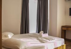 Others 6 Hotel Besani