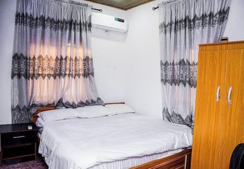 Others All Smiles Luxury Apartment