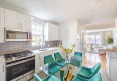 其他 5 Prime Luxury with Balcony Wood Fireplace