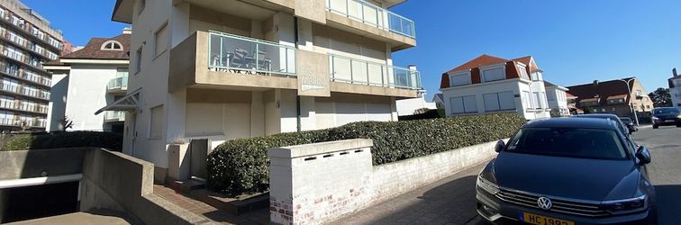 Others Apartment in Duinbergen Near the Beach