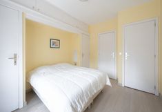 Others 4 Cozy Knokke Beach Escape