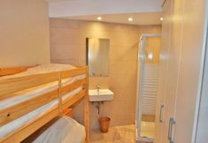 Khác 2 Apartment in Knokke Near Albertstrand Beach