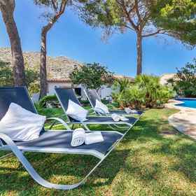 Room 1 칼라 산트 비센의 빌라 칸 도밍고, 에스텔렌스 호텔