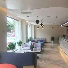 Lobby 1 MQ Hotel (Chengdu Kuanzhai Alley Kuixinglou Street Branch), Wenshu Temple Hotels