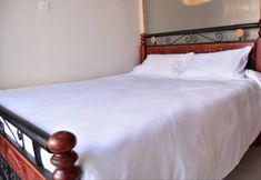 Others 2 Lux Suites Coral Bells Studio Apartments