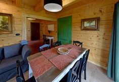 其他 7 Comfortable Holiday Homes Right on the Lake