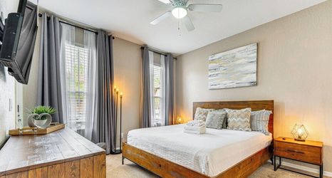 Others 2 9 Mi to Wdw: Townhouse w/ Balcony in Davenport!