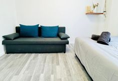 其他 3 Affordable 4BR Apt Walk to FAC Platz