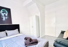 其他 2 Affordable 4BR Apt Walk to FAC Platz