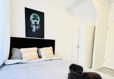 其他 Affordable 4BR Apt Walk to FAC Platz