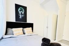 其他 Affordable 4BR Apt Walk to FAC Platz