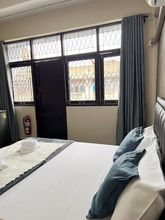 其他 4 The Cage Yan Nawa