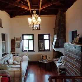 Room 1 莱斯沃斯中心的可爱地方, Kaveiro Ancient Site 酒店