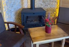 Others 3 Taki Dağ Evleri