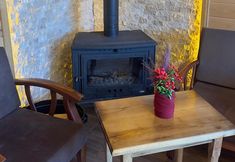 Others 3 Taki Dağ Evleri