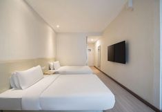 Lainnya 5 Geli Hotel (Shanghai Caoyang Road Metro Station)