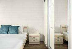 Others 5 Netanya Beach Pool Studio by Sea N' Rent