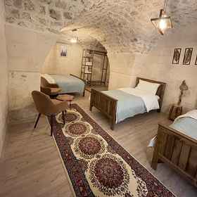 Room 1 SARMAŞIK HOTEL, Eyyübiye Hotels